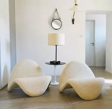 Creative Tongue-Shaped Lounge Chair: Bold Design for Your Living Room Furniture Collection