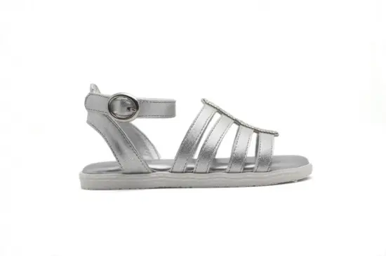 Flat Fashion Sandals With Metal PU strips