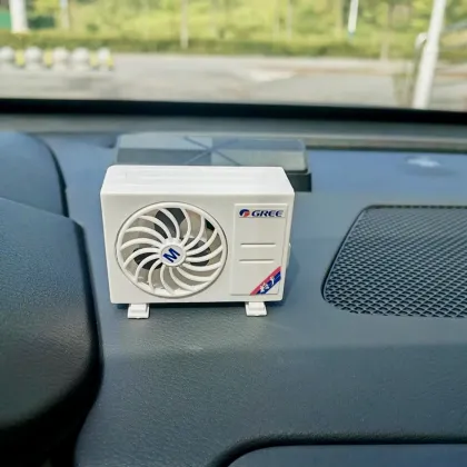 New Design Air Conditioning Aromatherapy Diffuser with Solar Power Car Freshener