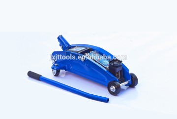 Streamlined Floor Jack