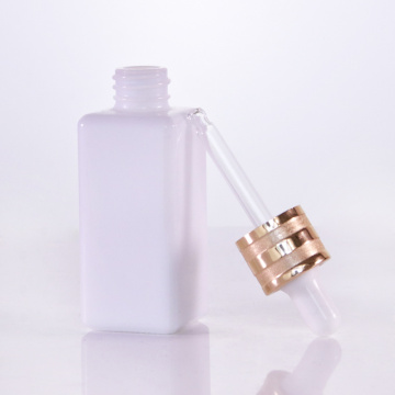 Opal weiße Quadrattrackerflasche mit Aluminiumkappe
