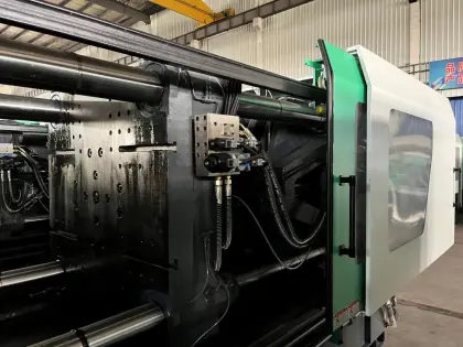 BN538II-I A SERVO SYSTEM PLASTIC INJECTION MACHINE