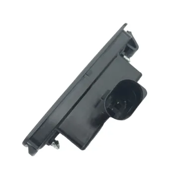 Auto Parts License Plate Light J42-4408010 for Chery Arrizo3 Arrizo5 Arrizo7
