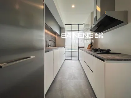 Smart Kitchen Cabinets: Custom 304 Stainless Steel Cabinets for an Attractive Home Furniture