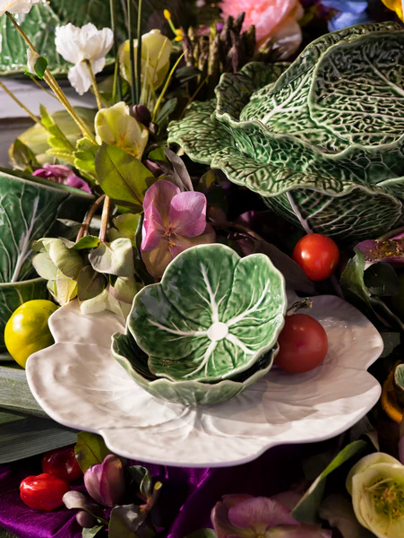 Tableware (24)