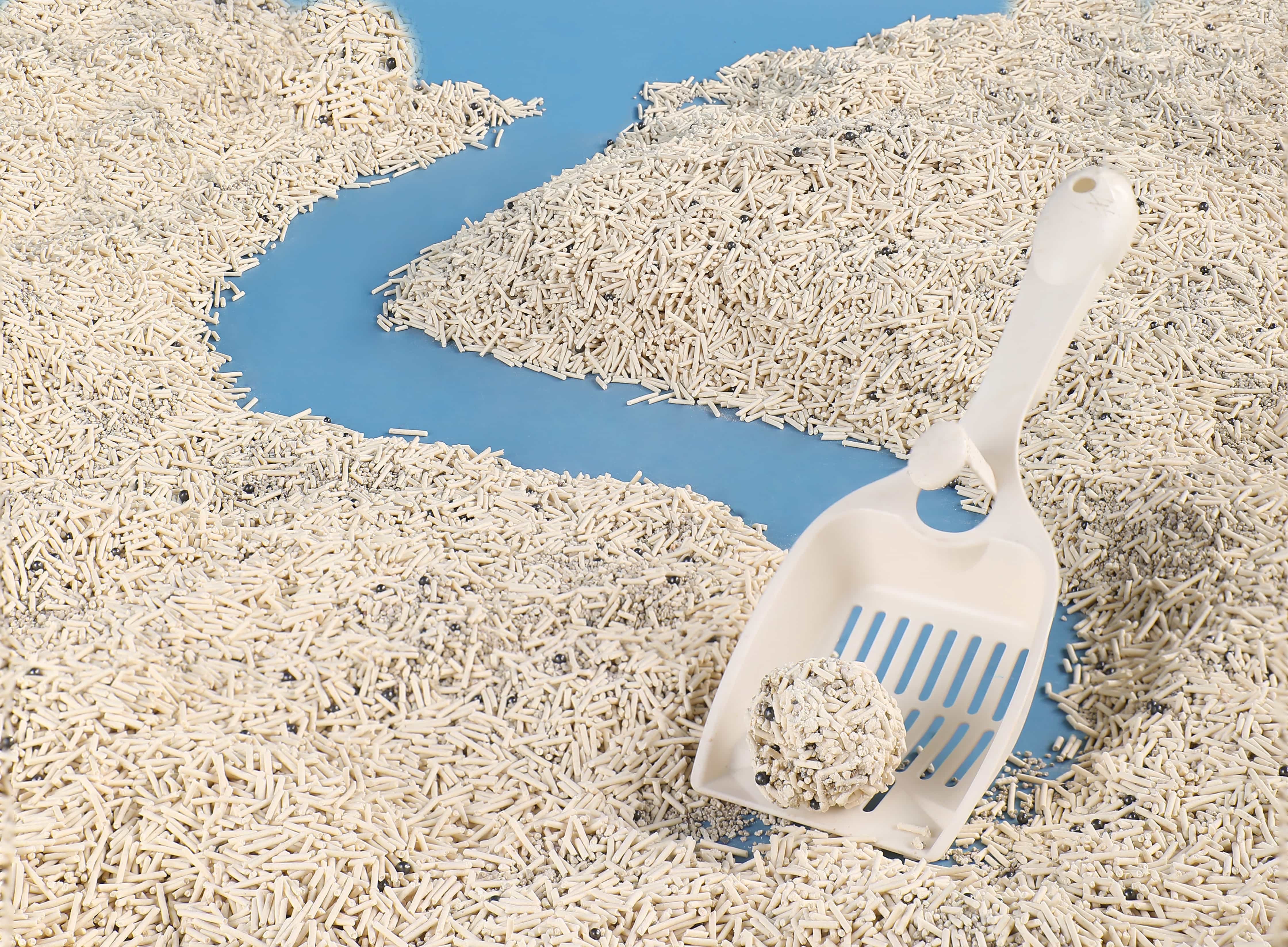 High Performance Mixed Cat Litter for All Climates