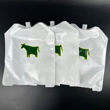 Farm Bovine Calf Feeding Bag - 3 Liter Colostrum Milk Pouch with Plastic Tube
