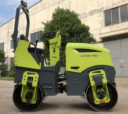 Hot sale small Yanmar engine road roller