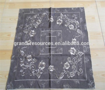 Polyester damask table cloth