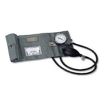 blood pressure monitor with Metal chip cuff