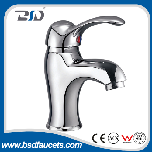 Fashionable basin tap single handle led light basin faucets deck mounted chromed basin faucet Chinese supply