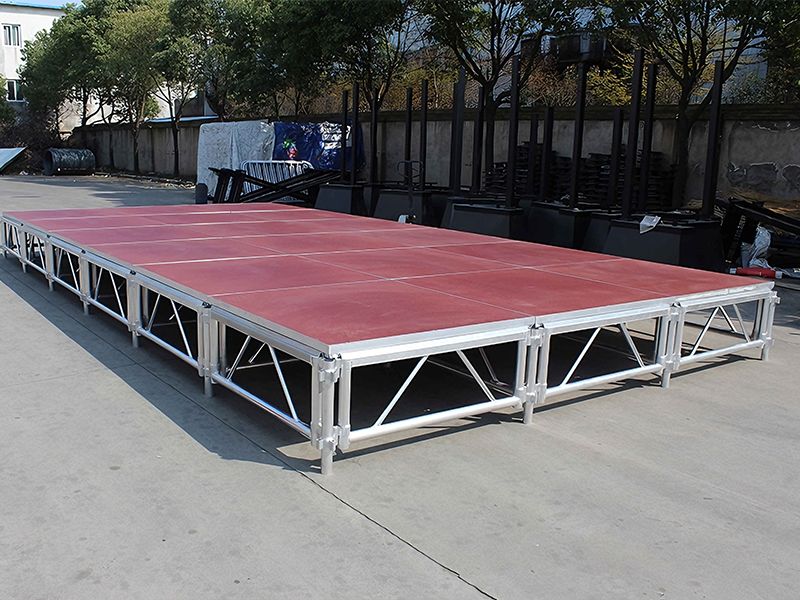 Retractable Stage Platform1
