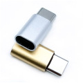 Farbenfrohe USB -Wandlerform