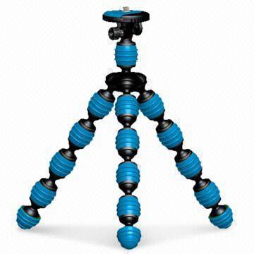 Bees Tripod with Folded Height of 190mm, Measures 190 x 40 x 40mm