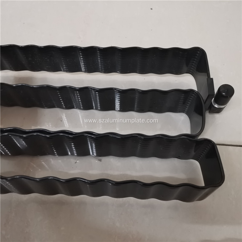 Black powder aluminum snake tube for battery cooling