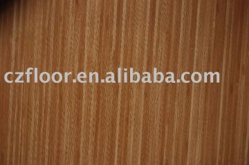 Vinylfliesen aus Holz