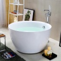 Forma redonda de acrílico de molhar banheira japonesa