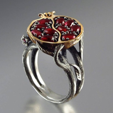 Milangirl Vintage Fruit Fresh Red Garnet Rings For Women Gifts Resin Stone Pomegranate Jewelry Ancient Anniversary Ring