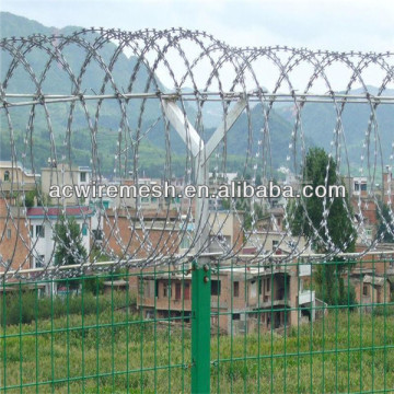 pvc coated razor barbed wire fencing