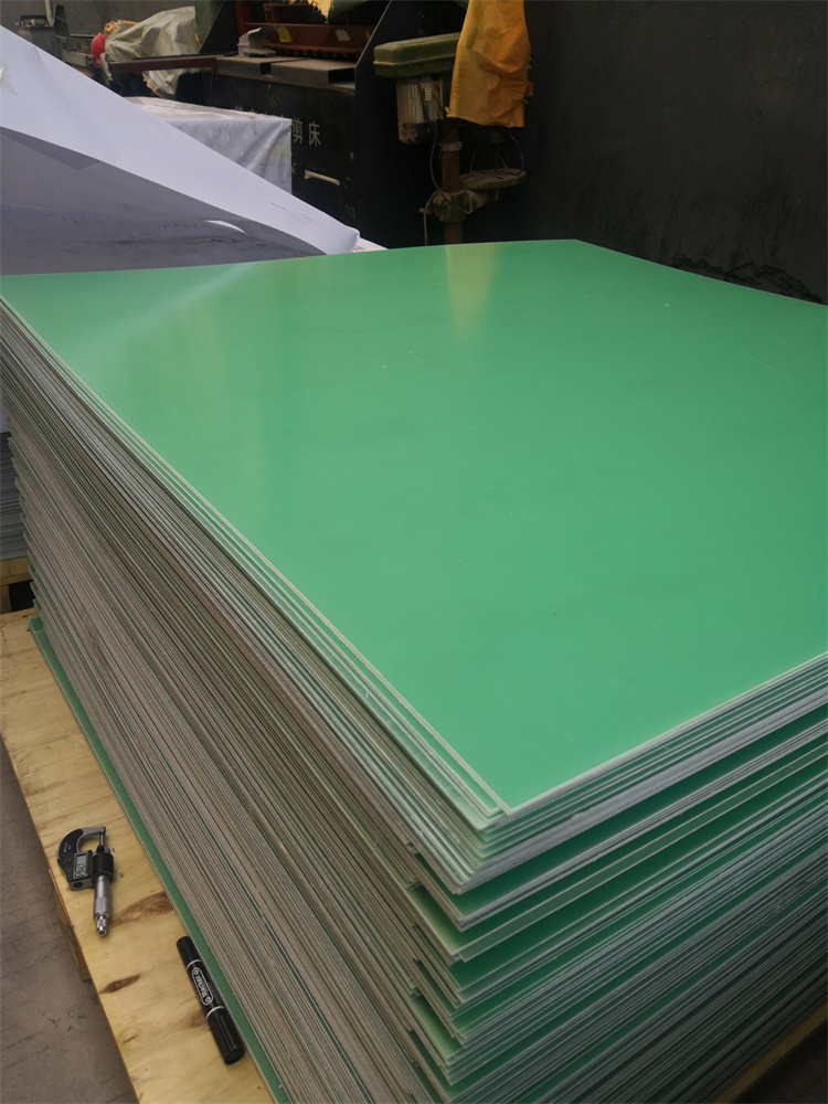 GREEN FR4 SHEET04