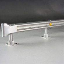 W Beam Guardrail использовал безопасную сталь Highway Guardrail