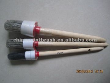 Round brush with plastic ferrule