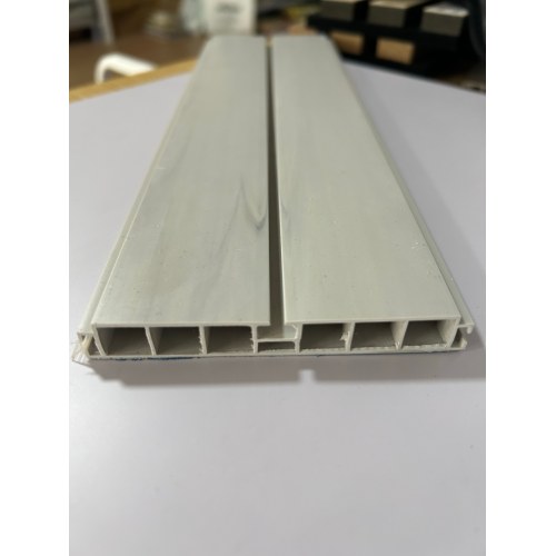100mm 150mm PVC Kitchen Kabinet Skirting Board dengan Foil Aluminium