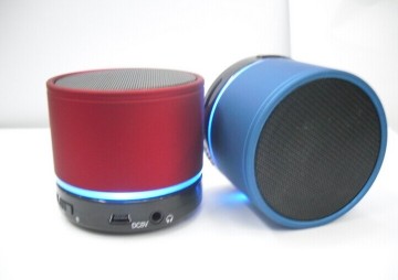 2014 recém moda Design portátil sem fio apoio TF cartão Bluetooth Mini alto-falante com diodo emissor de luz