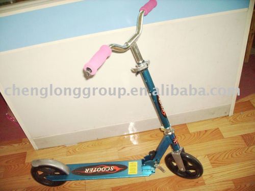 Adult kick scooter