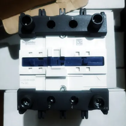 Schneider LC1D80008M7 220AC Relay