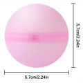 بالون الماء يلعب كرة دفقة
