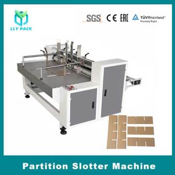 Automatische kartonpartitie -assemblagemachine