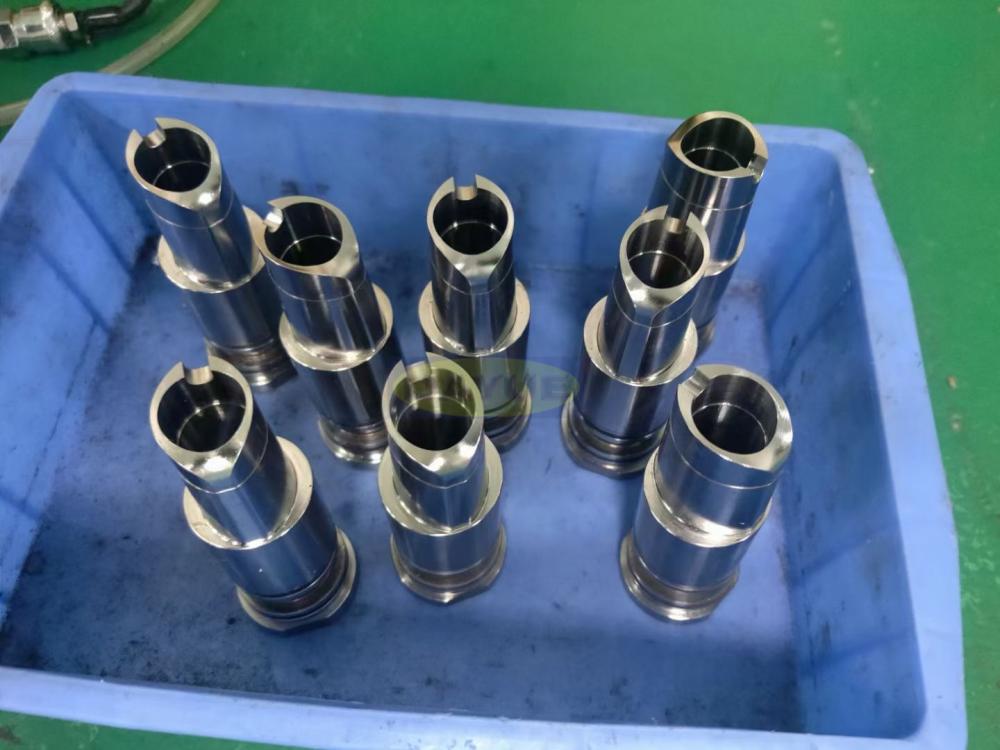 Machining Of Blow Mold Components