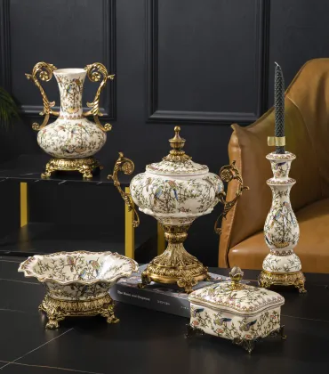 Retro Chinese Flower Bird Pattern Ceramic Ashtrays for Living Room