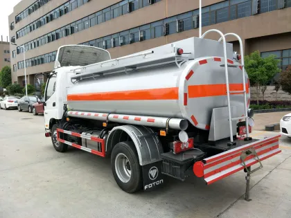 FOTON 5000-6000LITERS Fuel truck