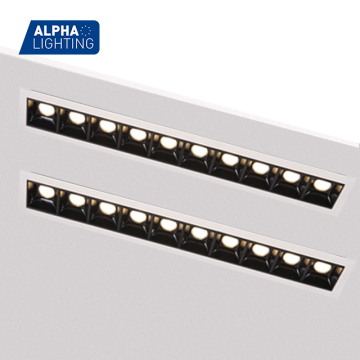 APPLIUTTURA ALPHA MODELLO MODELLO 10*GRUNGO LED 2W MOVIMENTO LUCE DI TESTA