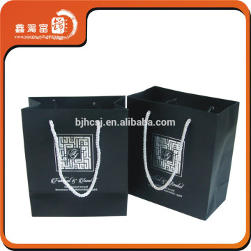 China logo printing black paper bags with handles
