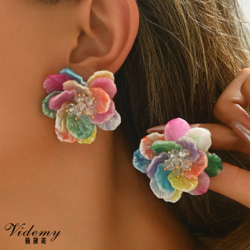 Handmade 3D Flower Stud Earrings with Colorful Rhinestones