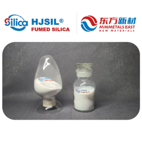 Hydrophobic silica in powder coatings