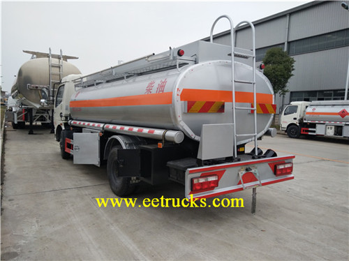 DongFeng 2000 gallon diesel mai tank