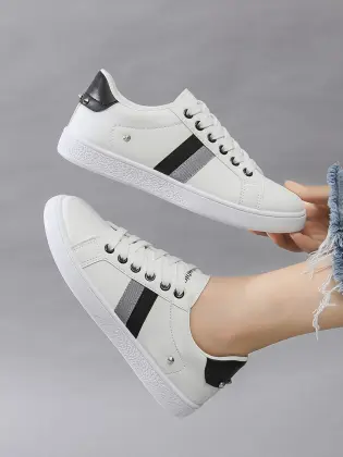 2021 side webbing with rivet design lady shoes