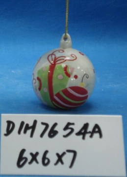 Hand-Painted Ceramic Hanging Ball for Christmas Tree Decoration