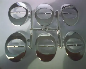 vacuum plating metalized plastic