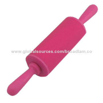 Silicone rolling pin with plastic handle