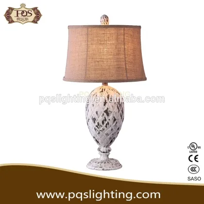 Elliptical body and artistic home decoration table lamp