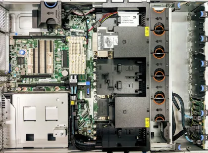 Lenovo ThinkSystem SR650 Dual CPU Server: A Robust Rack-Mounted Network Server Solution