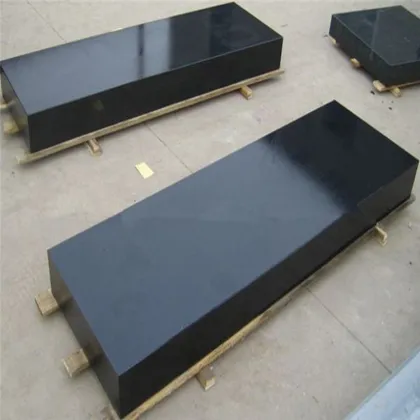 Chinese Custom Precision Granite Platform Triangular Ruler and Flat Ruler