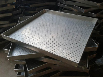 स्टेनलेस स्टील के भोजन ट्रे