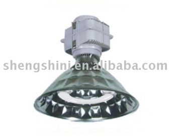 Highbay lighting with electrodeless lamp