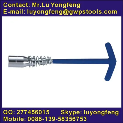 Universal spark plug socket wrench